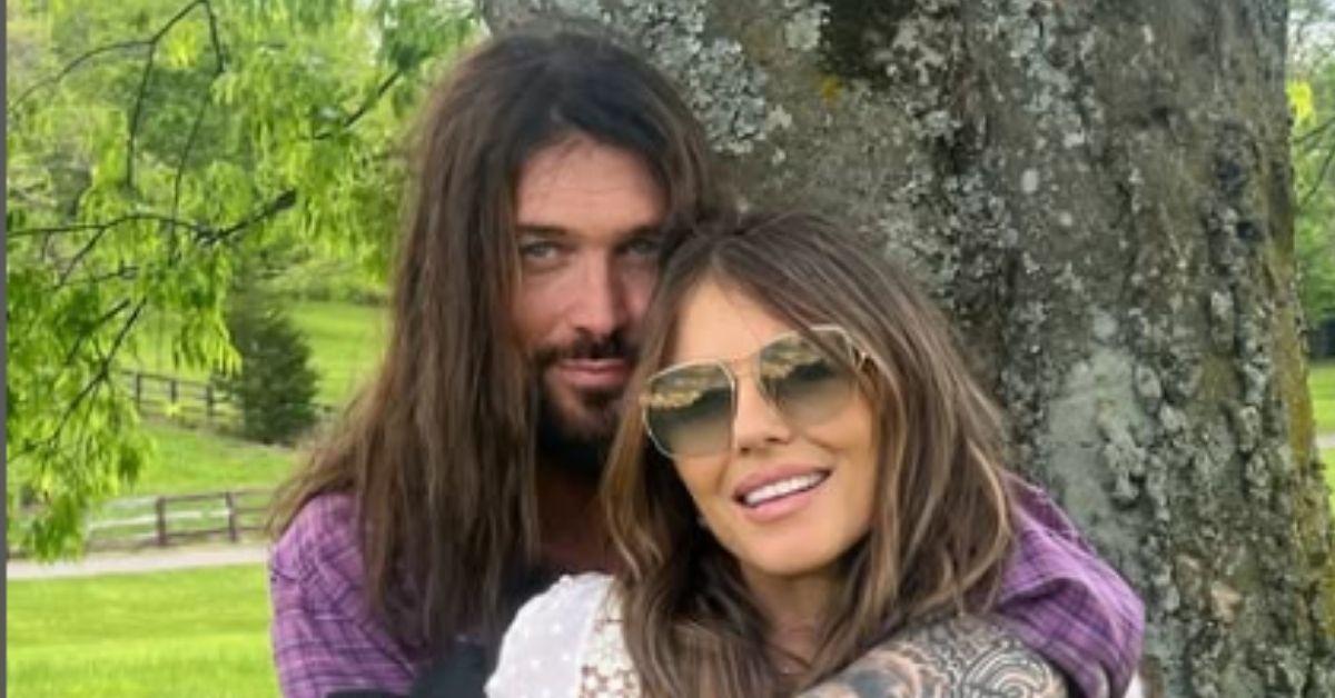 Photo of Elizabeth Hurley and Billy Ray Cyrus