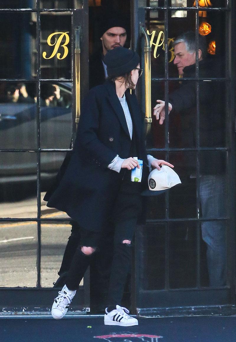 Kristen Stewart Nicholas Hoult Relationship