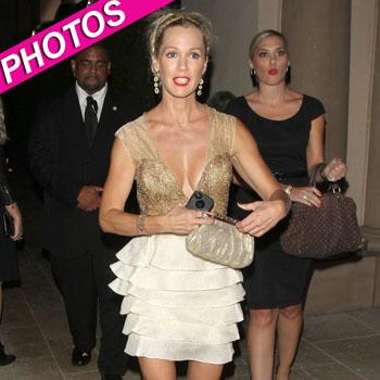 //jennie garth party dfb
