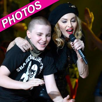 //rocco ritchie mom madonna stage