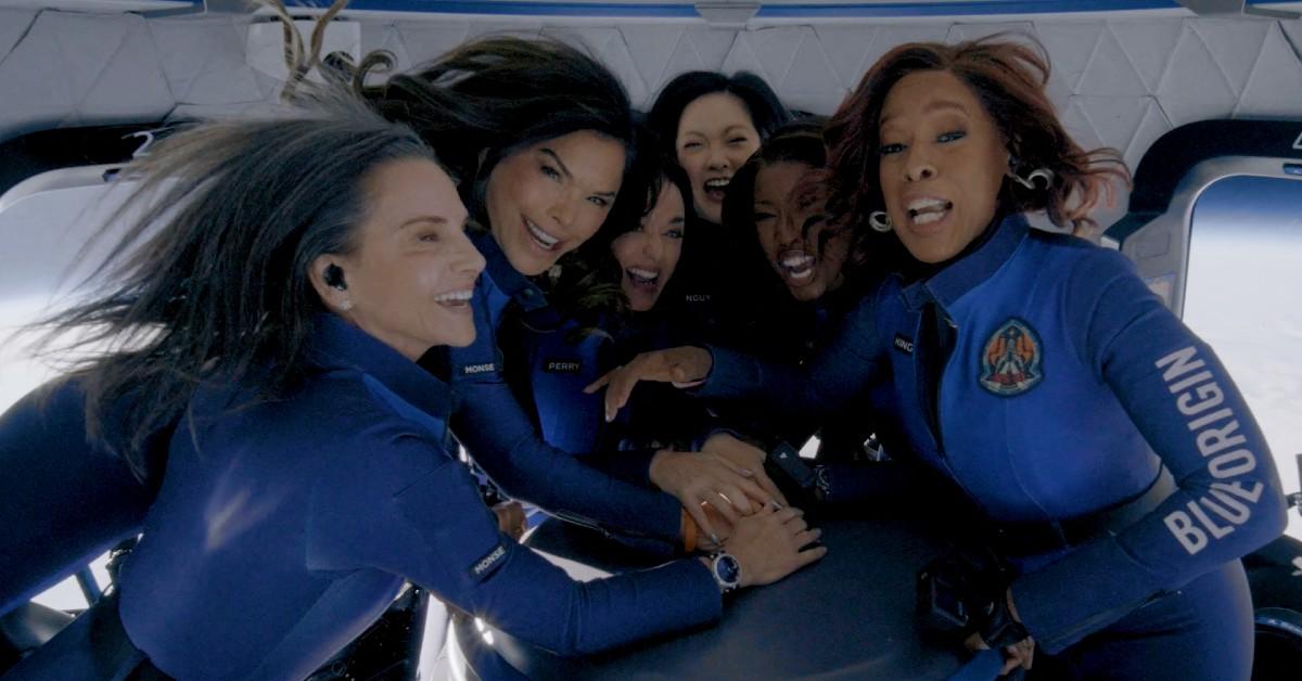 katy perry lauren sanchez gayle king in space