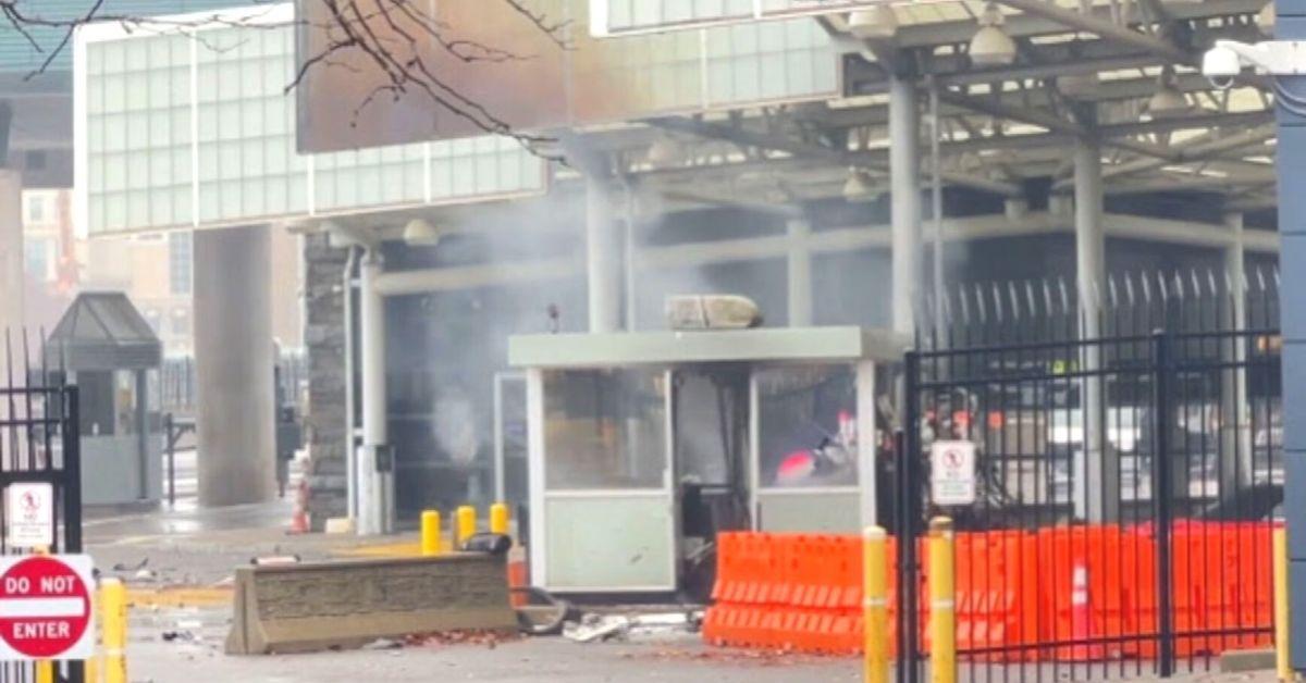 two dead attempted terror attack car explodes us canada niagara falls